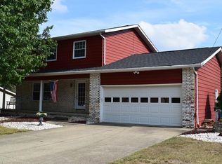 3188 Creekside Dr, Barberton, OH