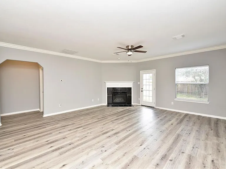 2714 Indigo Stone Ln — Photo 10
