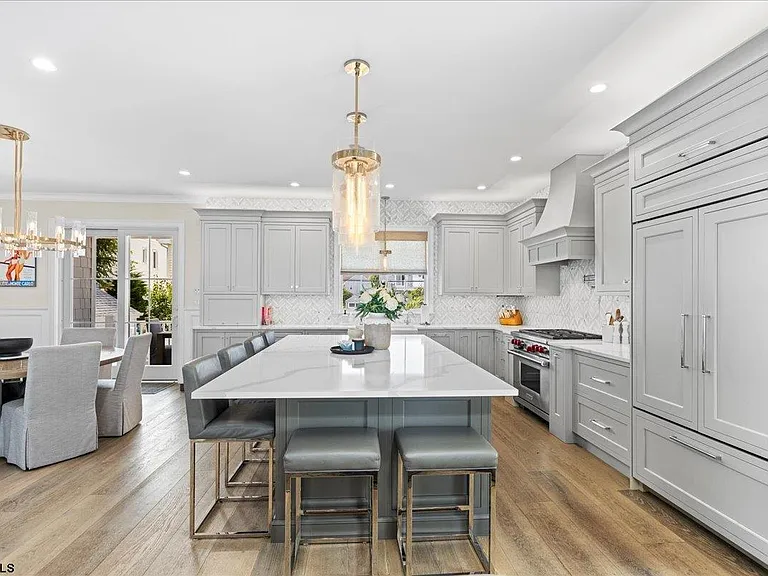 428 N Pembroke Ave #FULL SUMMER RENTAL W — Photo 25