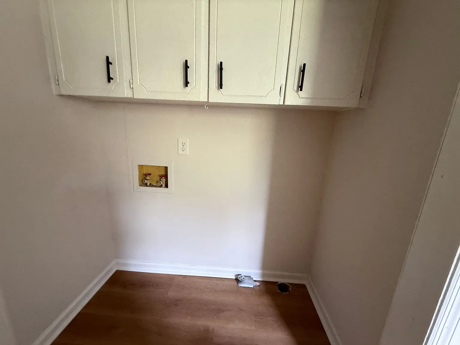 3 bed, 1227 sqft, $1,450 — Photo 2