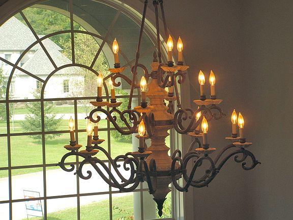 3rd image of 160 Merywen Cir