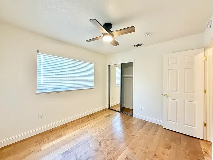 3109 Panama Ave — Photo 11
