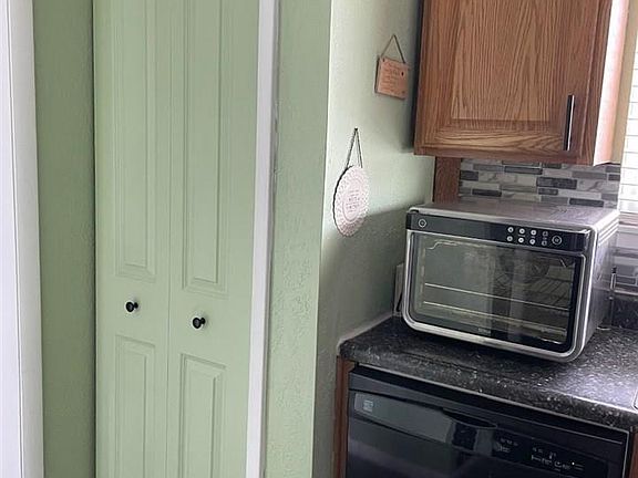 4th image of 9752 8th St