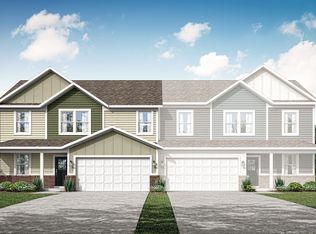 1704 Woods Edge Dr, Greenwood, IN 46143