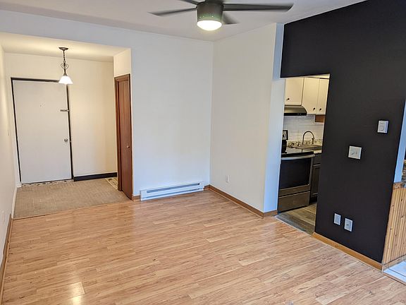 3rd image of 240 Harris St #C9