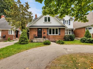 53 Wilgar Rd, Toronto, ON M8X 1J8
