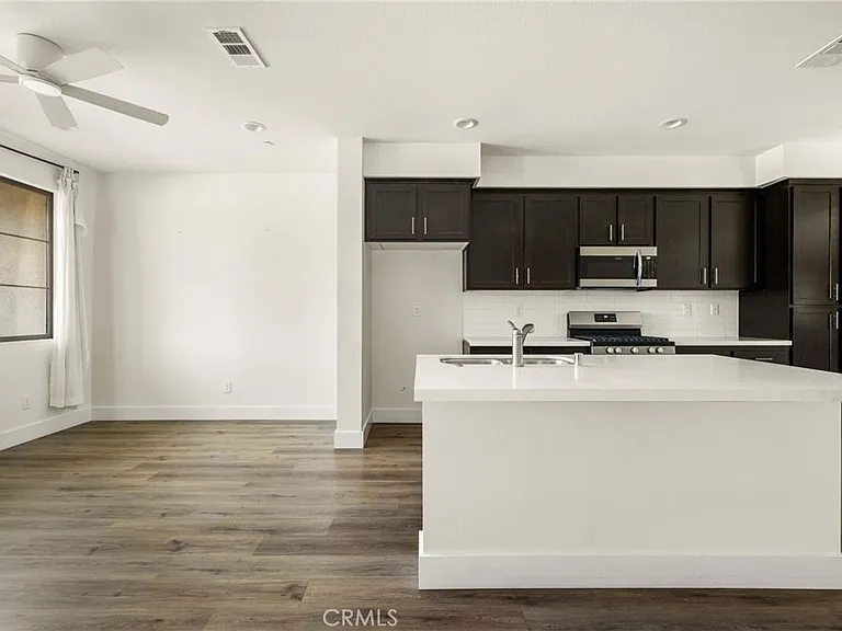 123 E Knox Dr — Photo 19