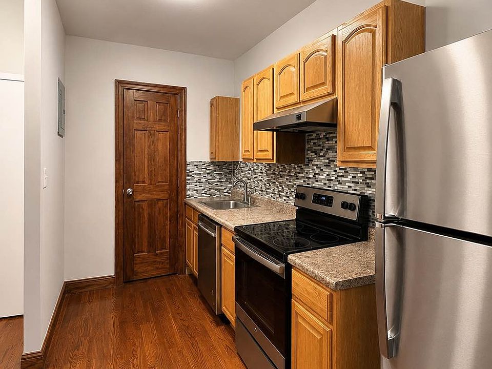 1st image of 783 9th Ave APT 2R