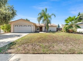 2015 E Woodsville Ct, Visalia, CA 93292