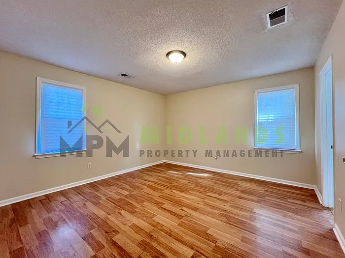 200 Cranewater Dr — Photo 25