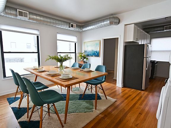 3rd image of 732 W Grace St #3809-3