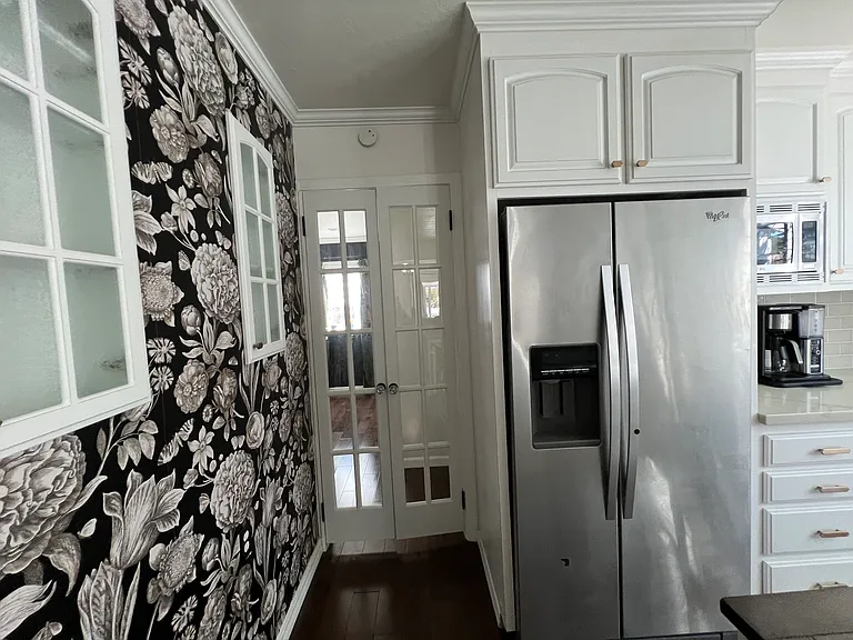 21556 Lake Chabot Rd — Photo 12
