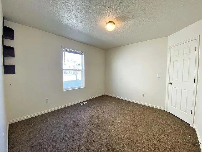 2196 E Revere Way — Photo 12