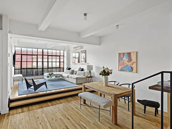 37 Bridge St APT 1D, Brooklyn, NY 11201
