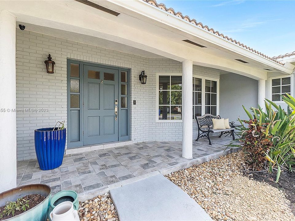 1st image of 6550 NE 20th Way