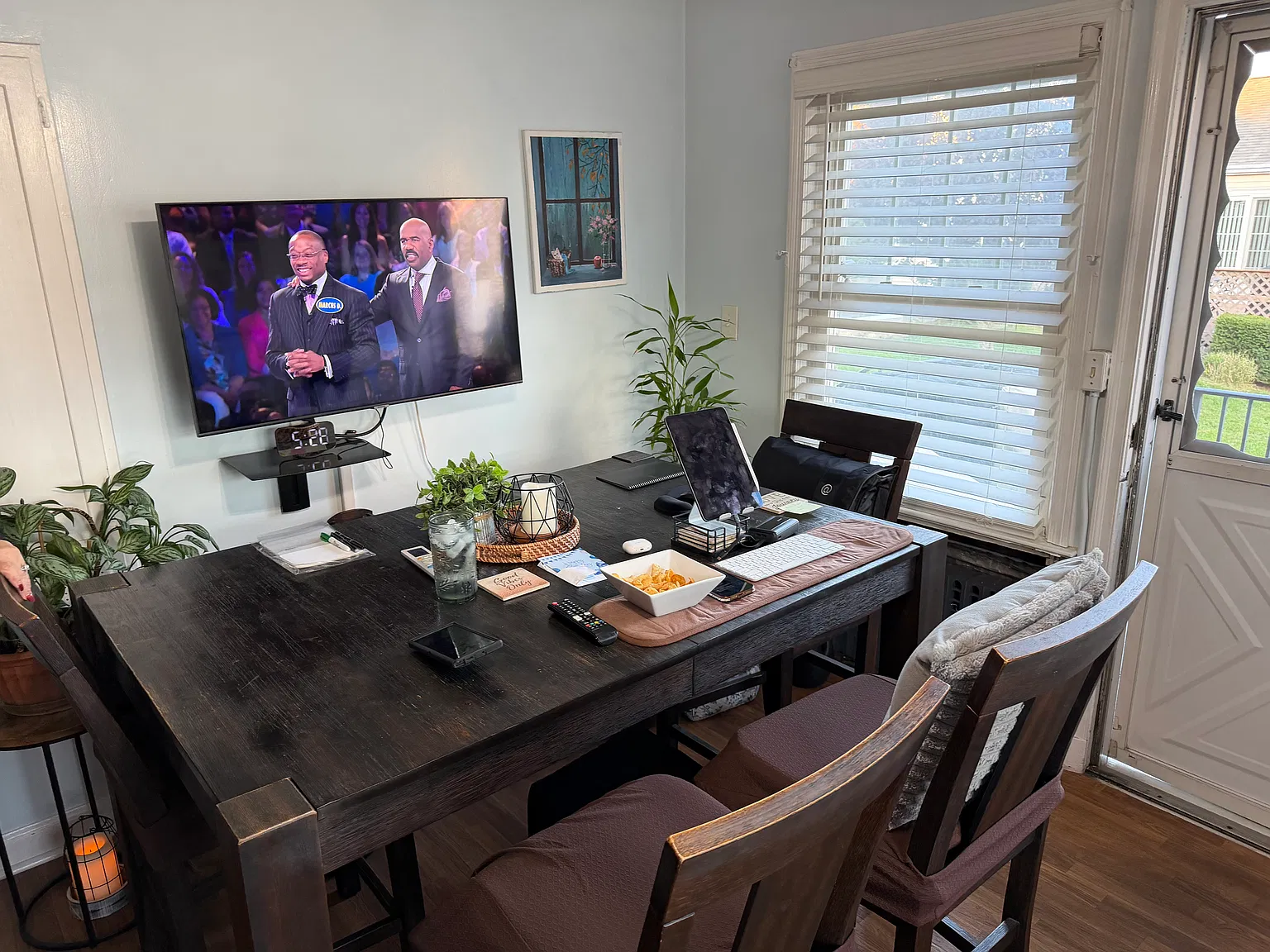 2 bed, 1000 sqft, $3,200 — Photo 2