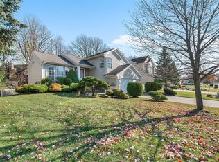 5478 Boxwood Ct SE, Kentwood, MI 49512