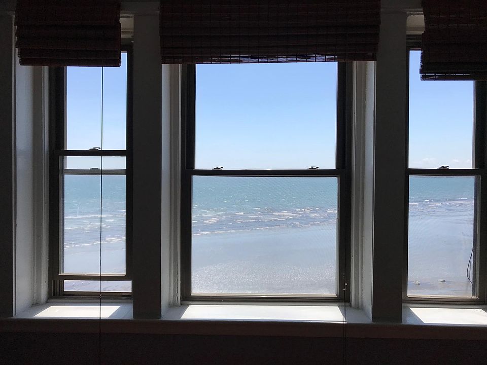 1st image of 285 Lynn Shore Dr #4