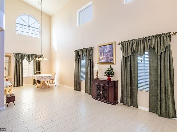 5th image of 3937 Copperhead Hills St