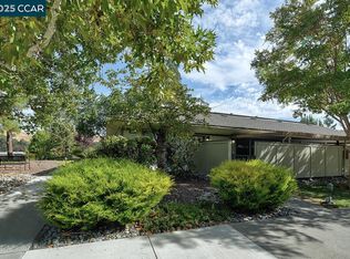 1101 Fairlawn Ct APT 3, Walnut Creek, CA 94595