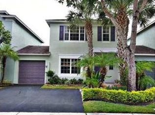9510 E Plum Harbor Way, Fort Lauderdale, FL 33321