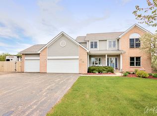 11008 Michigan Dr, Spring Grove, IL 60081