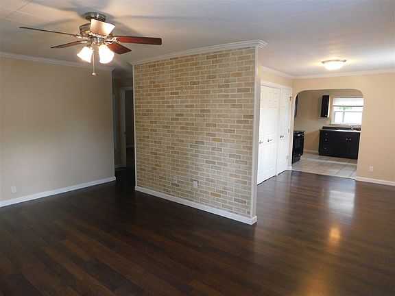 4th image of 1525 Bowers Ln