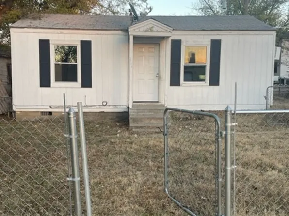 316 1/2 S Seneca Ave, Bartlesville, OK 74003