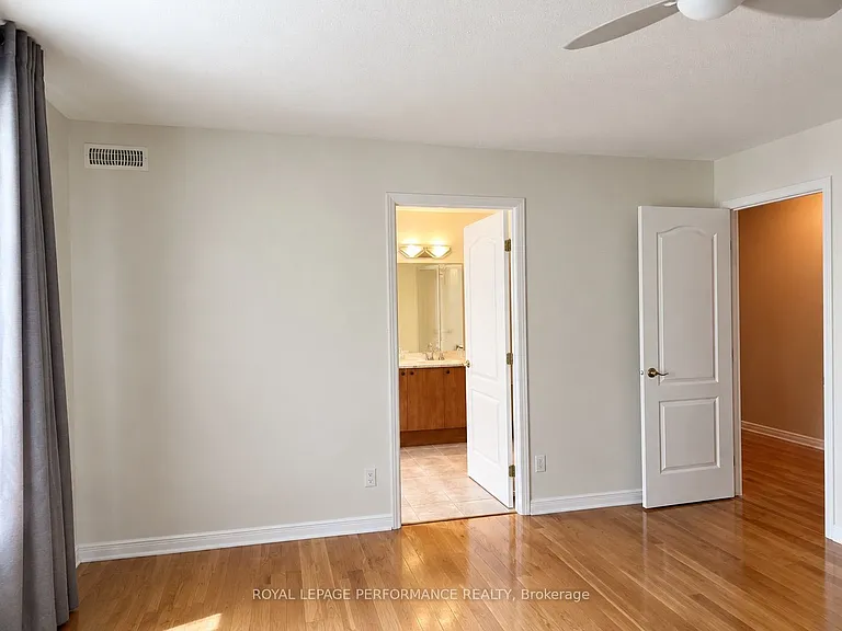 136 Edwards St #206 — Photo 29