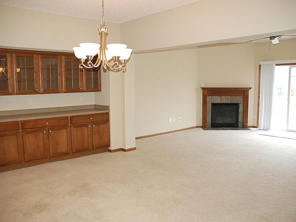 3rd image of 5004 Dunkirk Pl N