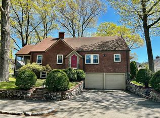 15 Roundwood Rd, Newton, MA 02464