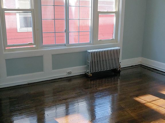 5th image of 9 Tecumseh Ave Floor 2