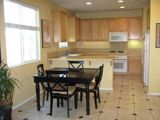 4th image of 24436 Montevista Cir