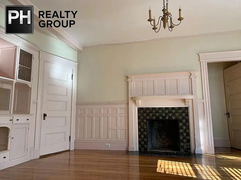 161 Walnut St #1 — Photo 27