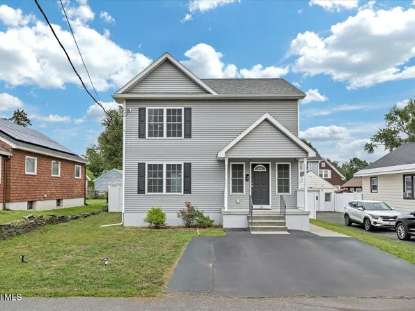 10 Old Pine Ave, Albany, NY 12205