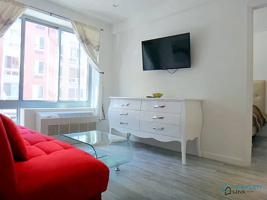 Rented by Property Link Mgmt, LLC | media 44