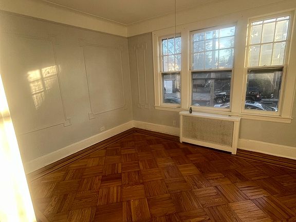 4th image of 10-12 McKay Ave #1R