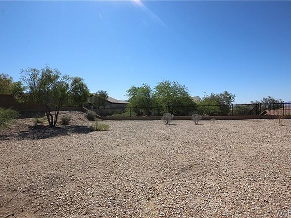 3rd image of 2914 Fort Mojave Dr