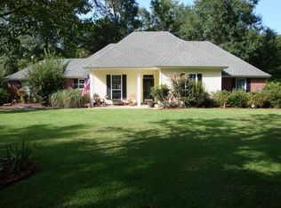 29 Rosewood Dr, Picayune, MS 39466