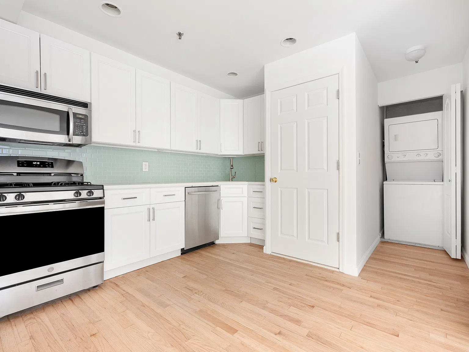 125 Bergen Street — Photo 4