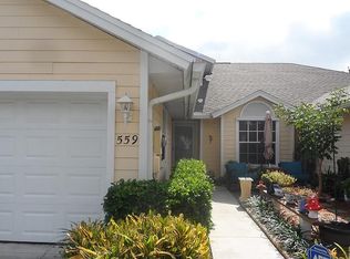 559 6th St, Vero Beach, FL 32962