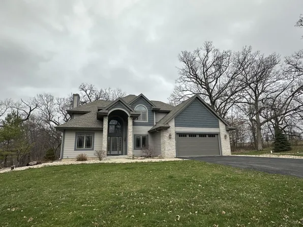 2082 Tower Drive, Stoughton, WI 53589