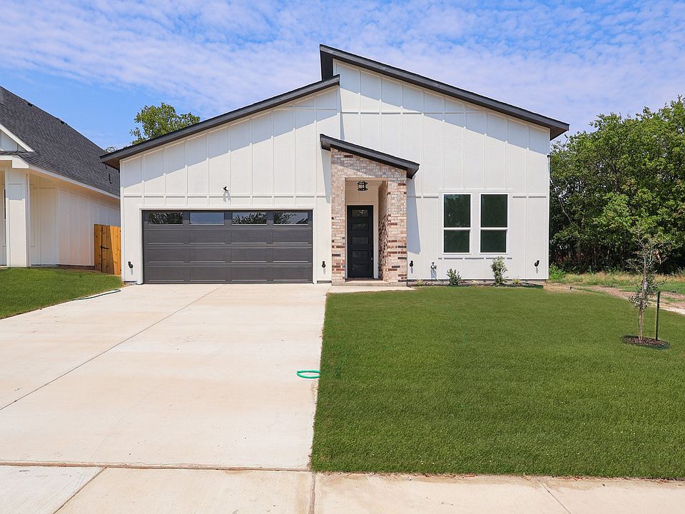 1st image of 5416 Carver Dr
