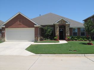 2615 Fox Creek Trl, Arlington, TX 76017