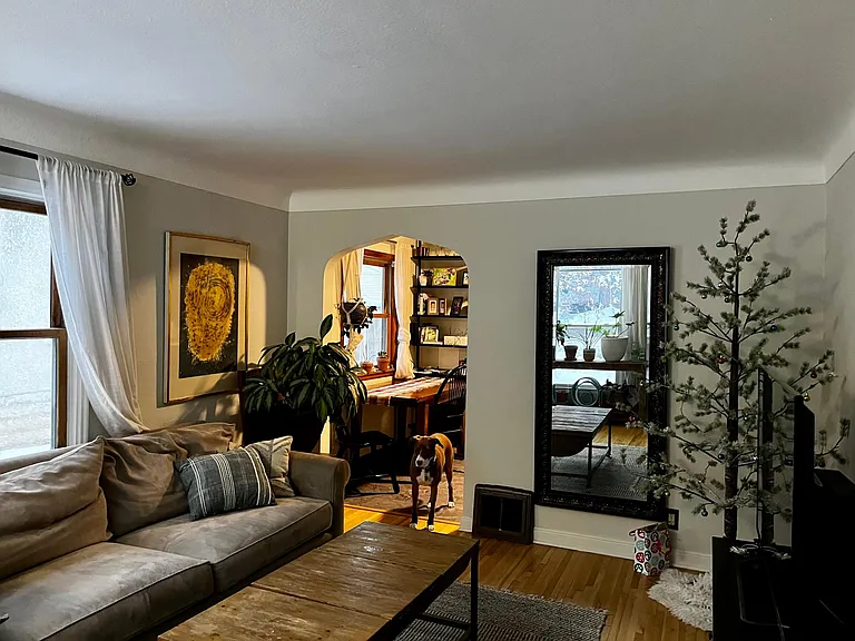 2524 Johnson St NE — Photo 6