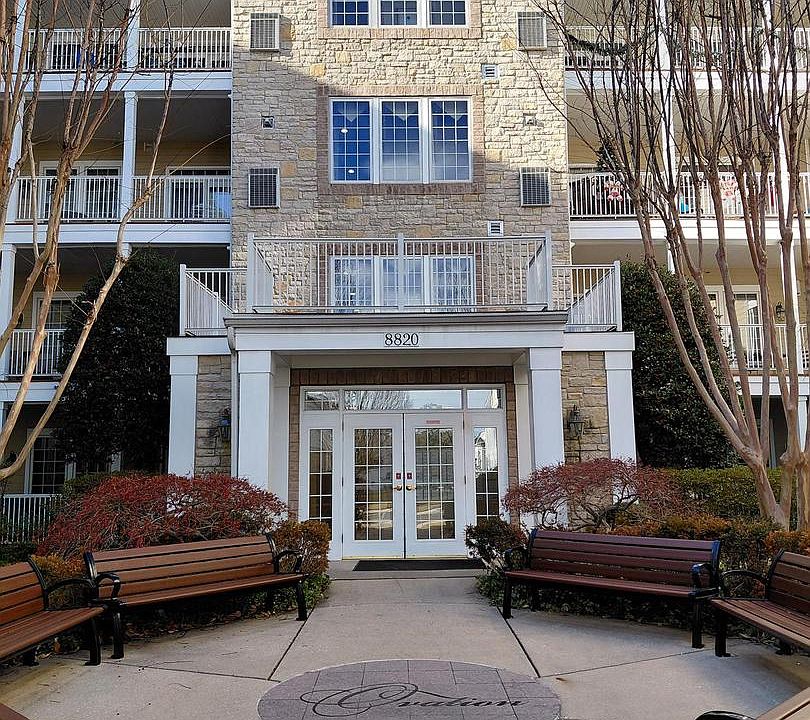 2nd image of 8820 Shining Oceans Way Unit 305