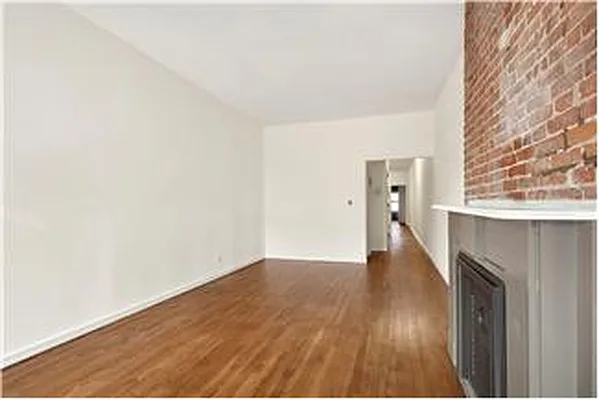 Rented by Mark David | media 43