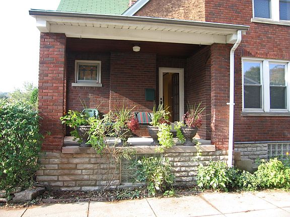 3rd image of 4628 Hamilton Ave