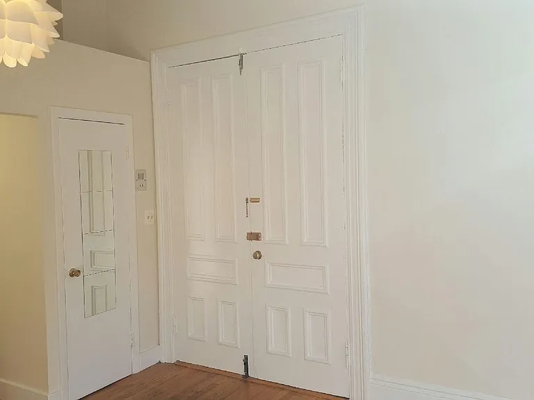 556 Columbus Ave #1 — Photo 6