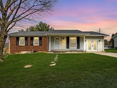 123 Estate Dr, Morgantown, WV, 26508